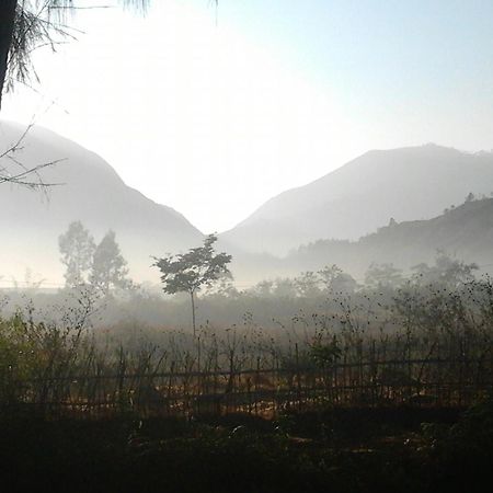 Lembah Rinjani Villa & Resto Syariah By Ecommerceloka Сембалун Лаванг Экстерьер фото