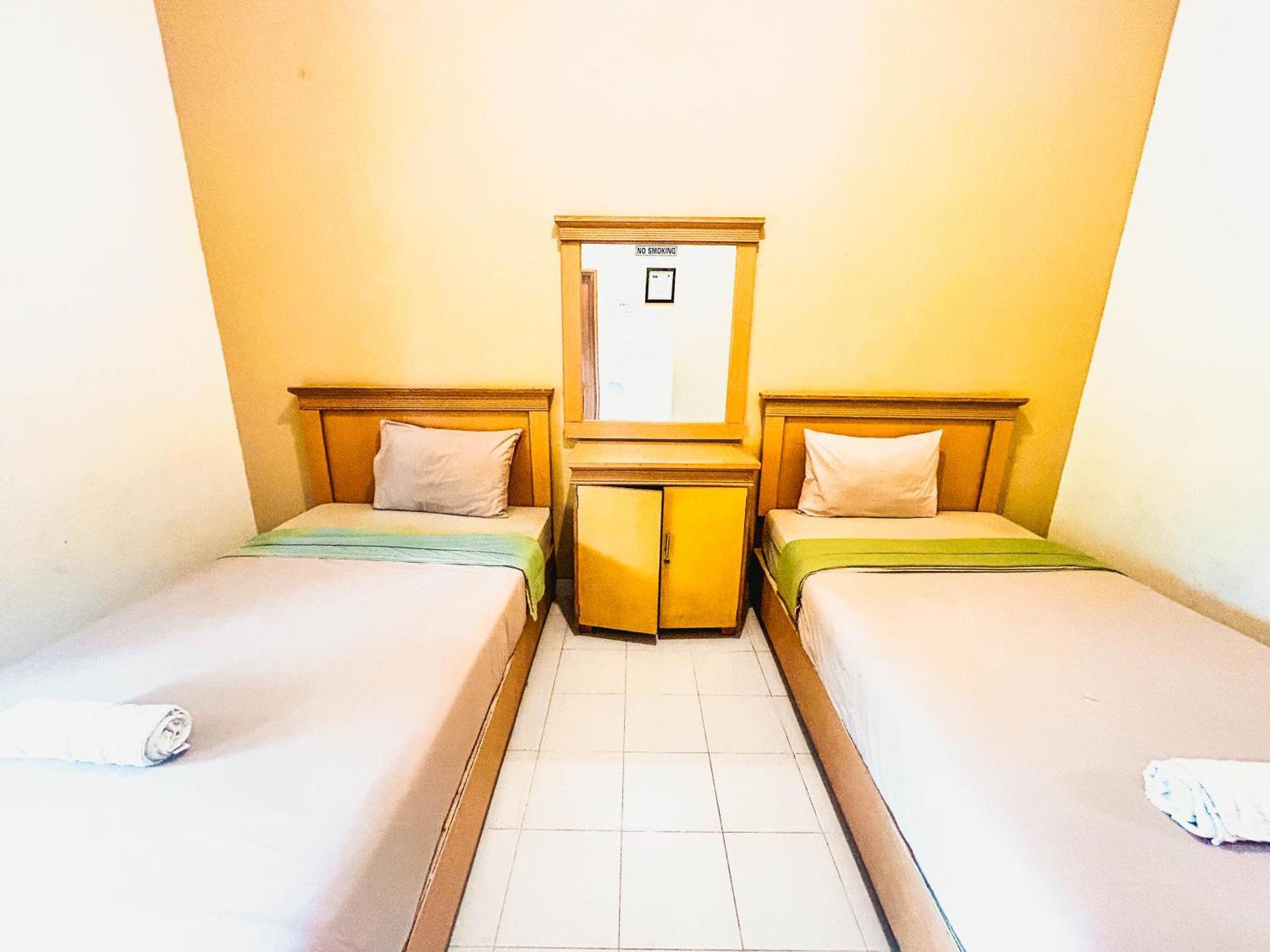 Lembah Rinjani Villa & Resto Syariah By Ecommerceloka Сембалун Лаванг Экстерьер фото