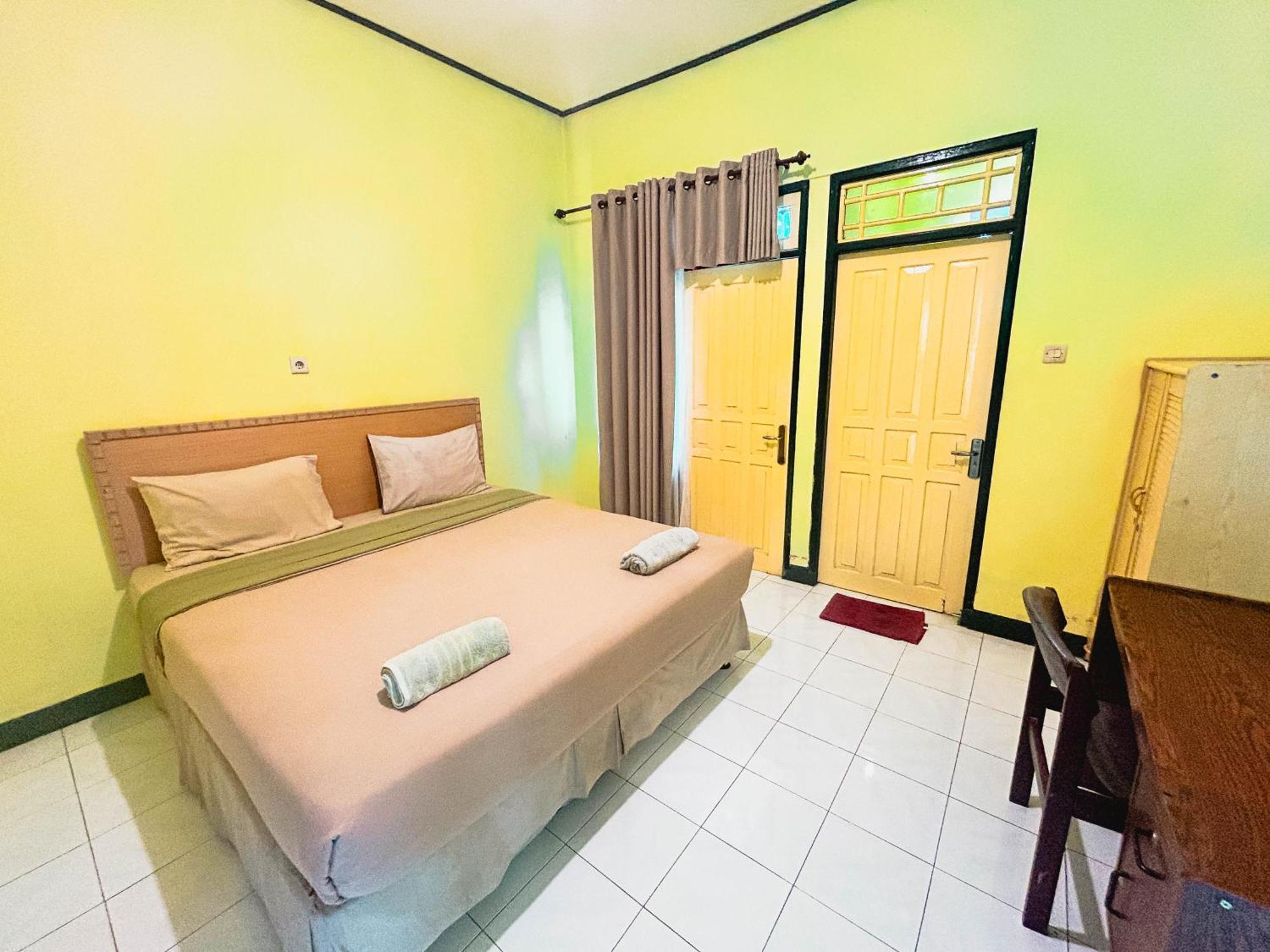 Lembah Rinjani Villa & Resto Syariah By Ecommerceloka Сембалун Лаванг Экстерьер фото